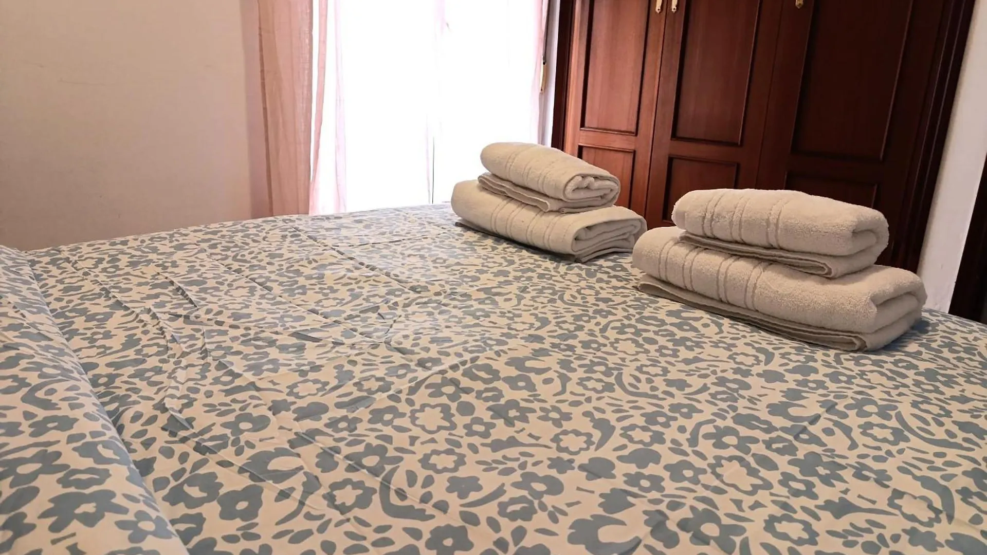 Apartment Apartamento San Martin Callejon Seville Spain